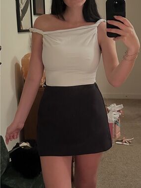 Pepper mayo white twisted strap tank top